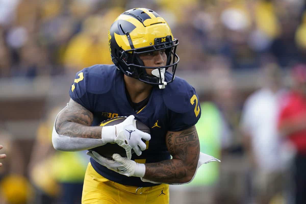 College Football Conference Championship PrizePicks Predictions: Michigan Runs Over Iowa (Dec. 1)