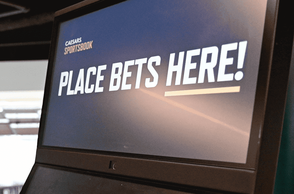 How to Win By Tailing Sports Betting Experts