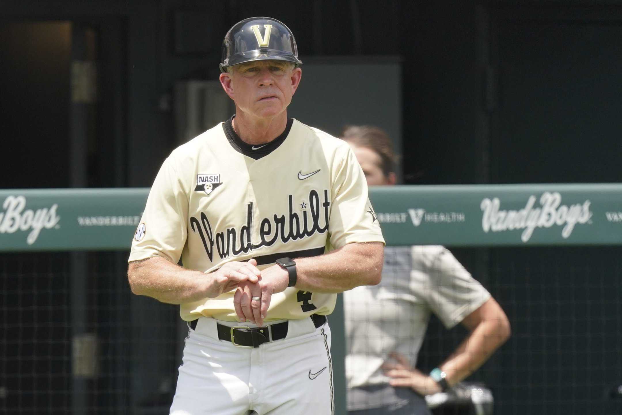 We dive into the college baseball odds to find the best picks and predictions today for Friday, February 16, including...
