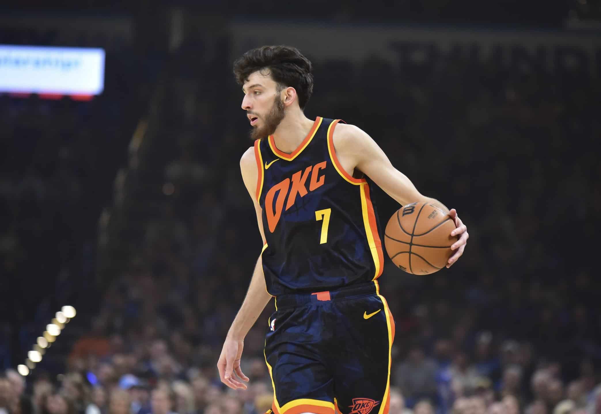 The top Underdog Fantasy NBA pick'em predictions for Friday's slate includes a play on Chet Holmgren as he should...