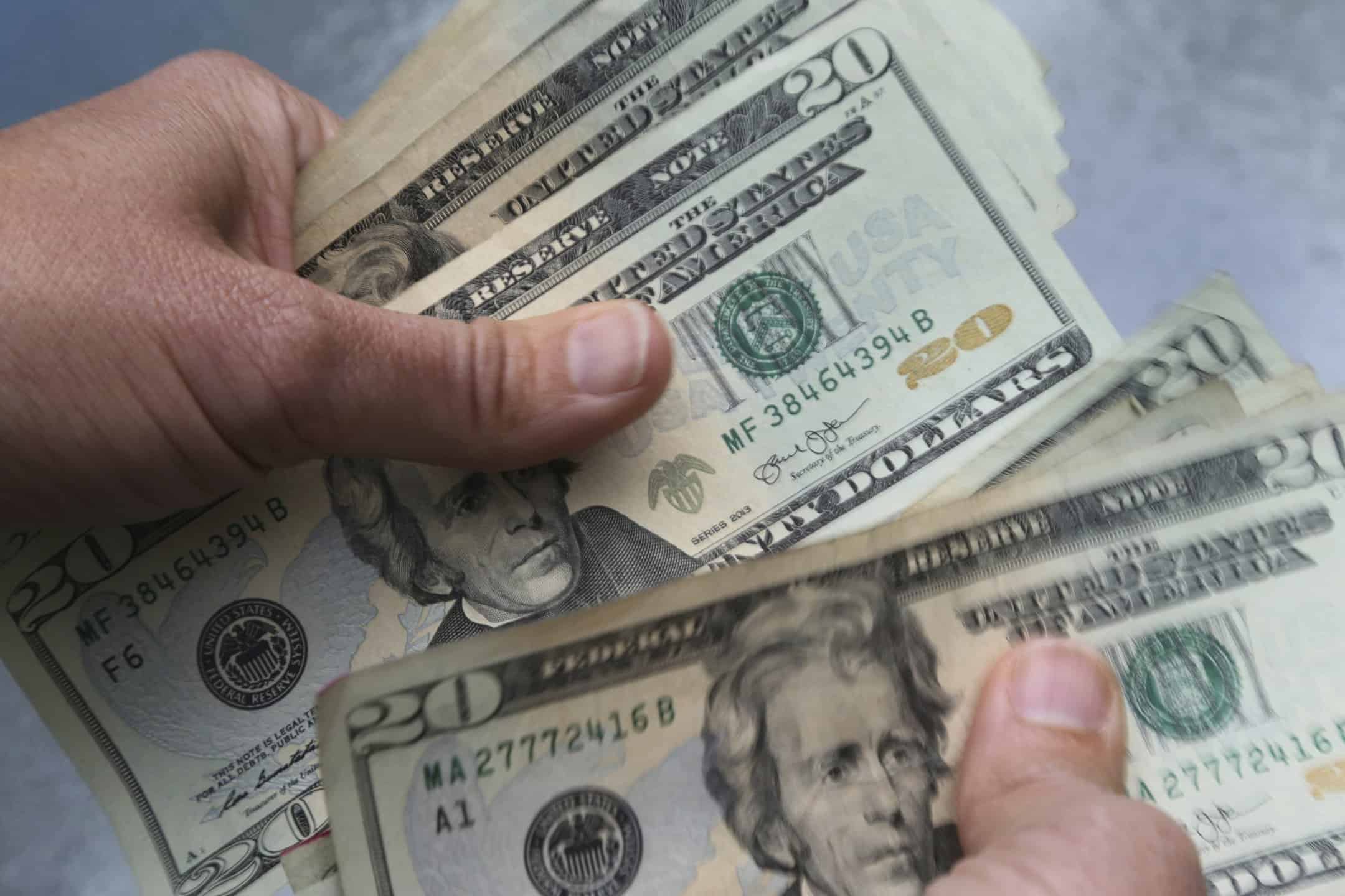 Arbitrage Betting Explained and How to Guarantee Betting Profits