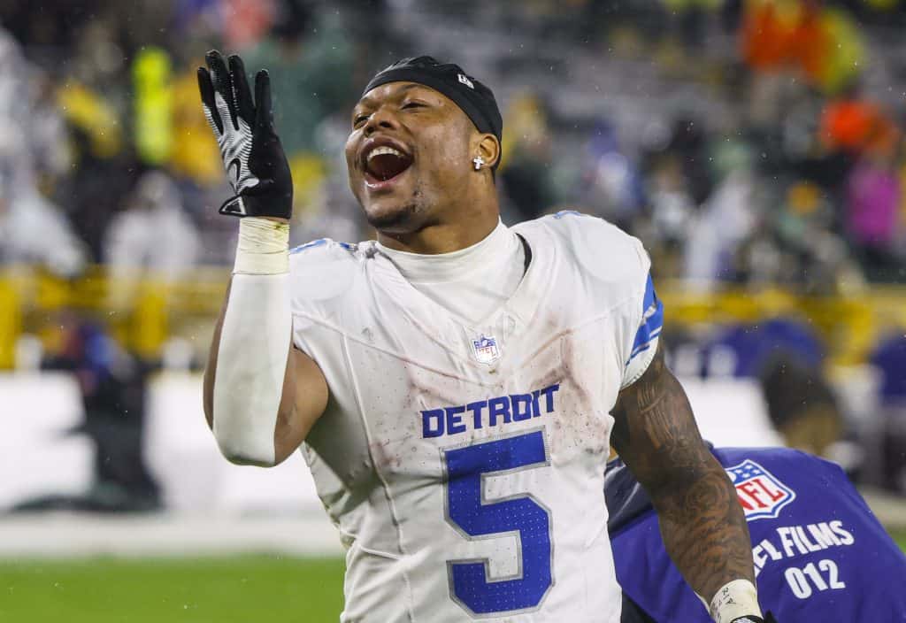 What Is a Teaser Bet? Meaning & Strategy for Betting Teasers